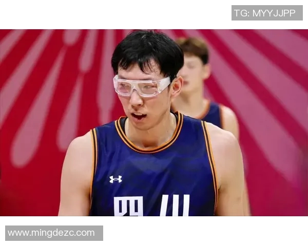 高薪球员表现不佳周琦被胡金秋全面压制管理层是否该反思